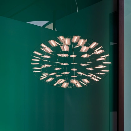 Lampada a sospensione Chloris in metallo con diffusori in policarbonato di Nemo