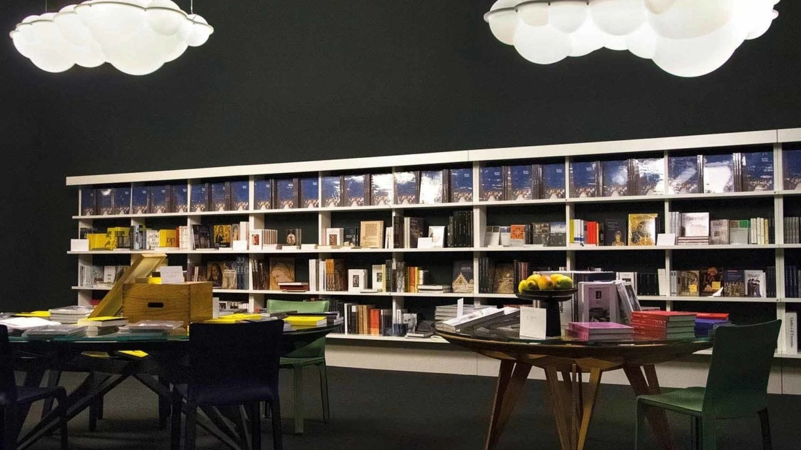 Lampada a sospensione in polietilene Nuvola Pendant di Nemo