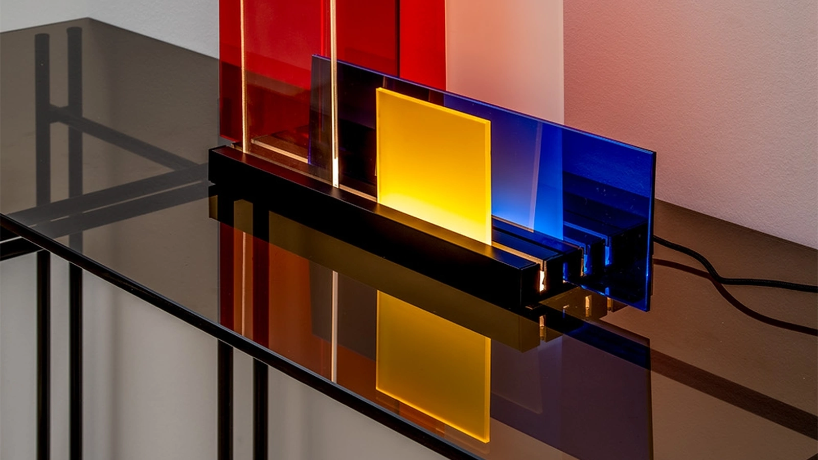 Lampada da tavolo On Lines di Nemo