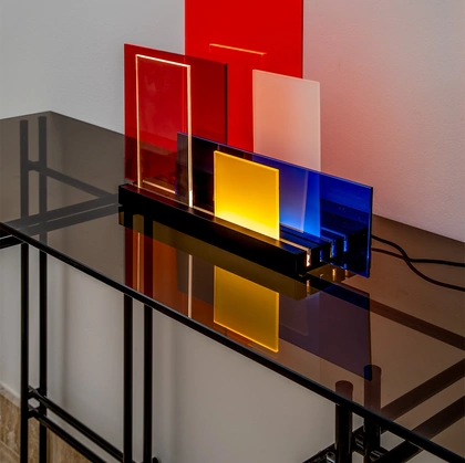 Lampada da tavolo On Lines di Nemo