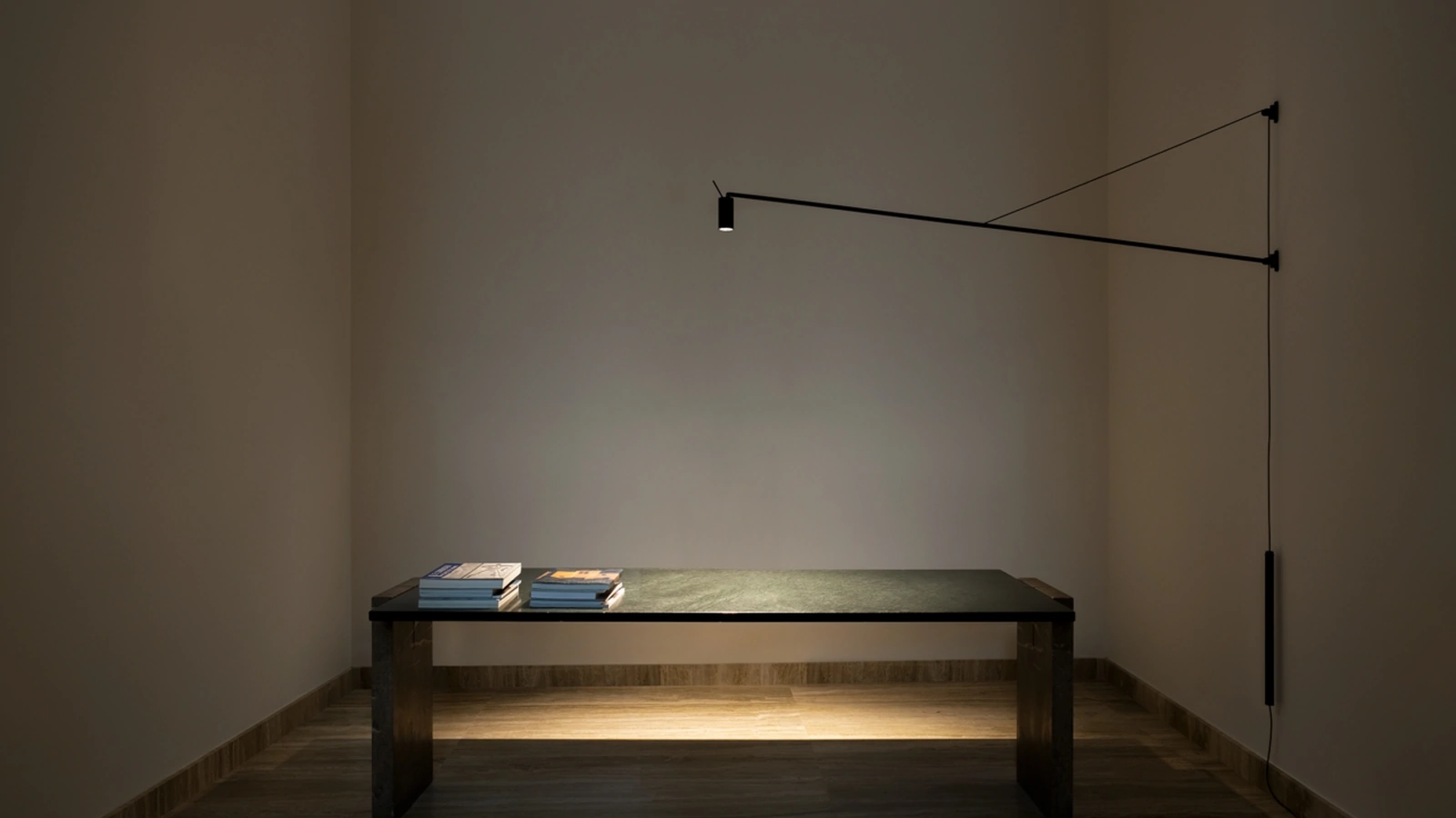 Lampada da parete Swan di Nemo