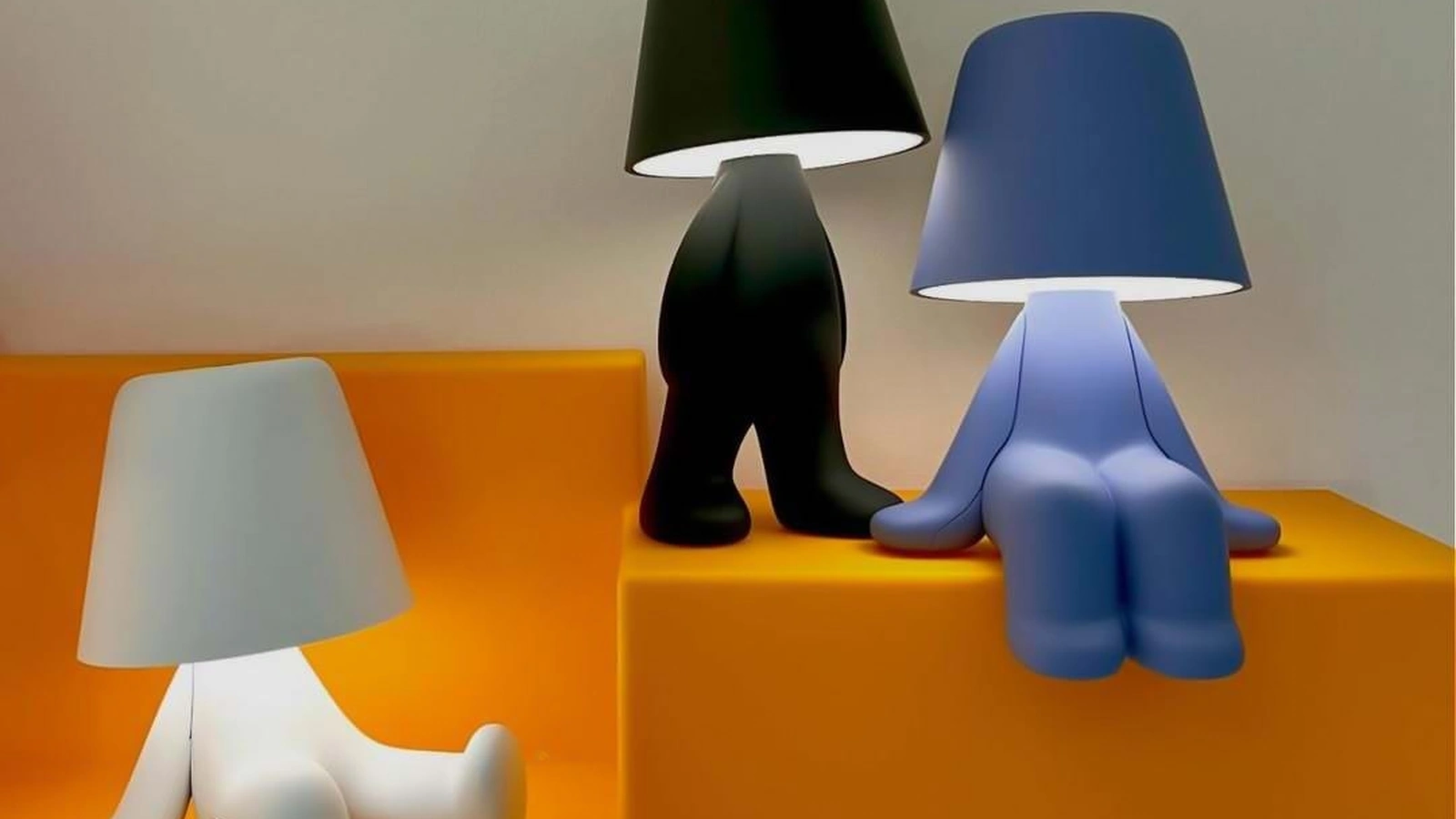 Lampada da tavolo Sweet Brothers di Qeeboo