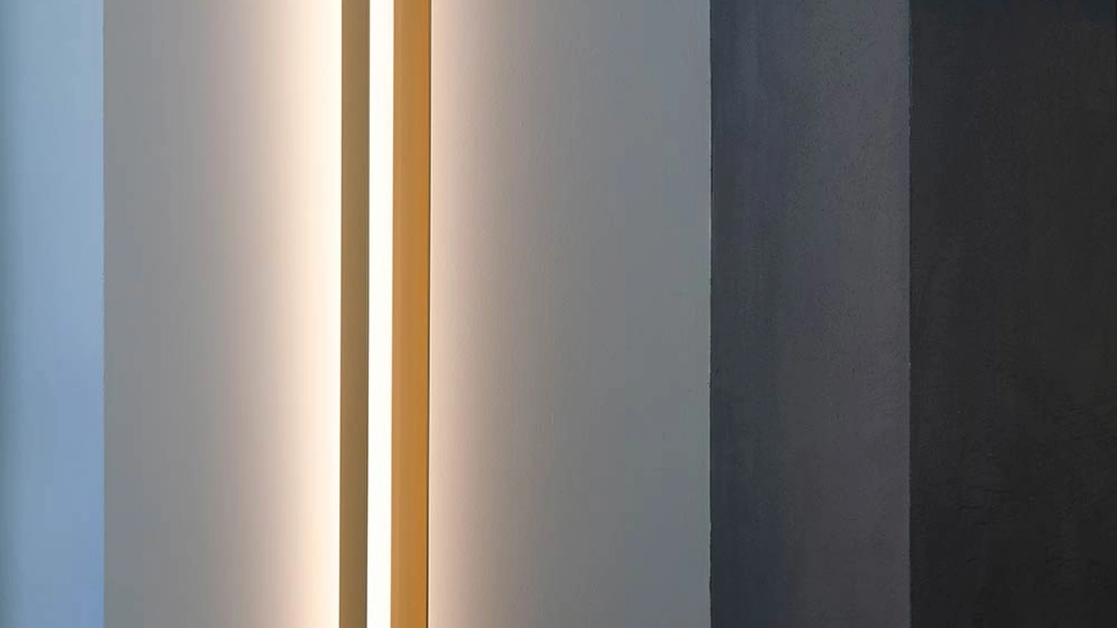 Lampada da terra in alluminio Tru Floor di Nemo