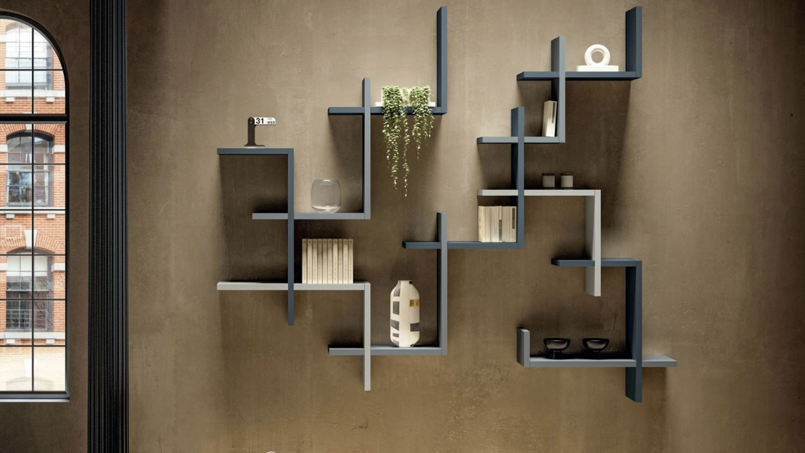 Libreria di design sospesa LagoLinea di Lago