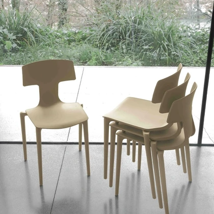 Sedia impilabile Nala di Altacom