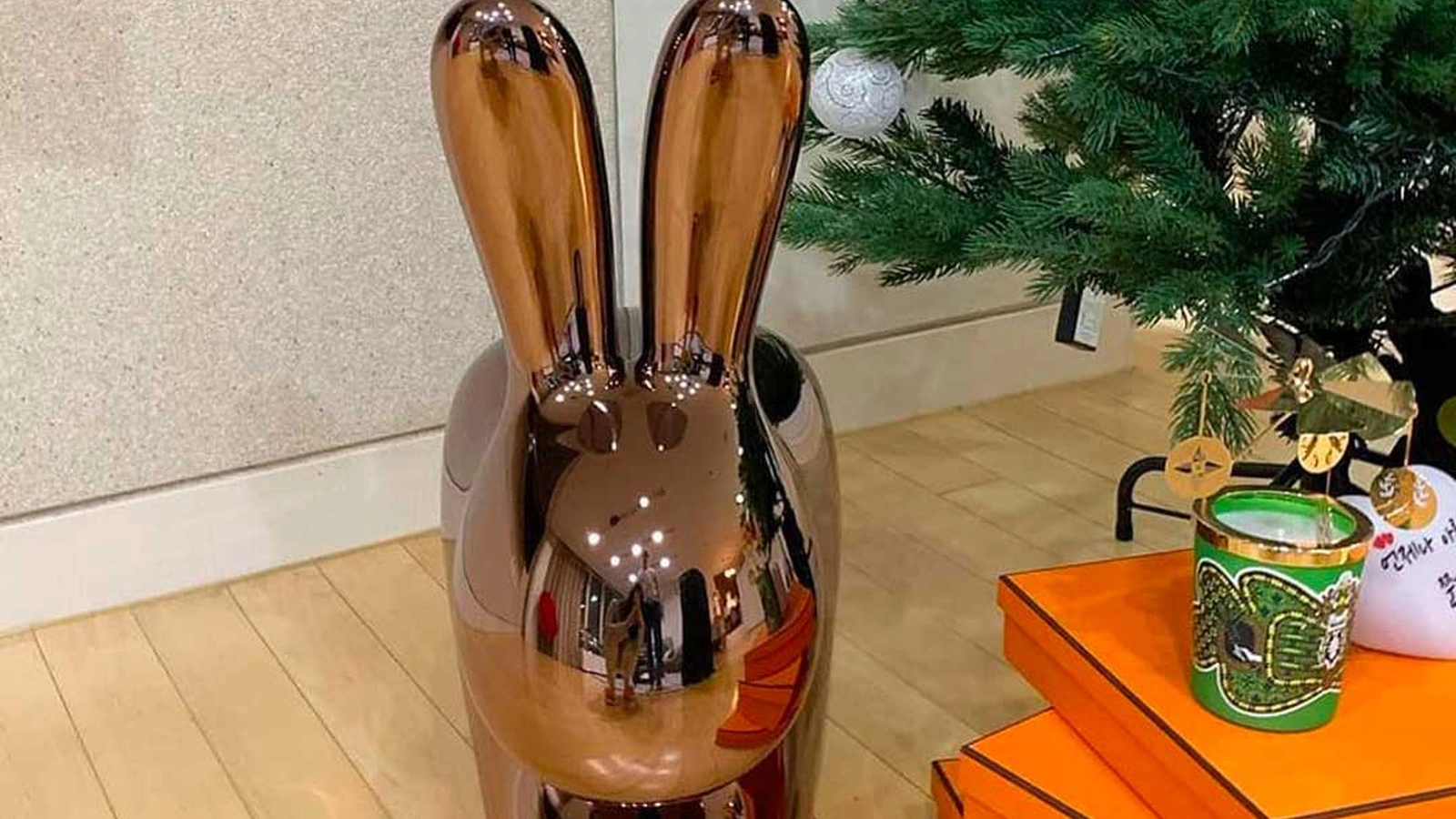 Sedia Rabbit Metal di Qeeboo