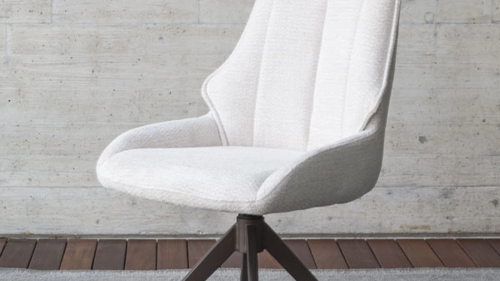 Sedia Raya in tessuto imbottito di Altacom