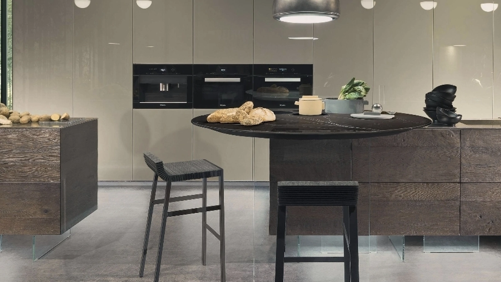 Sgabello di design in feltro Steps di Lago