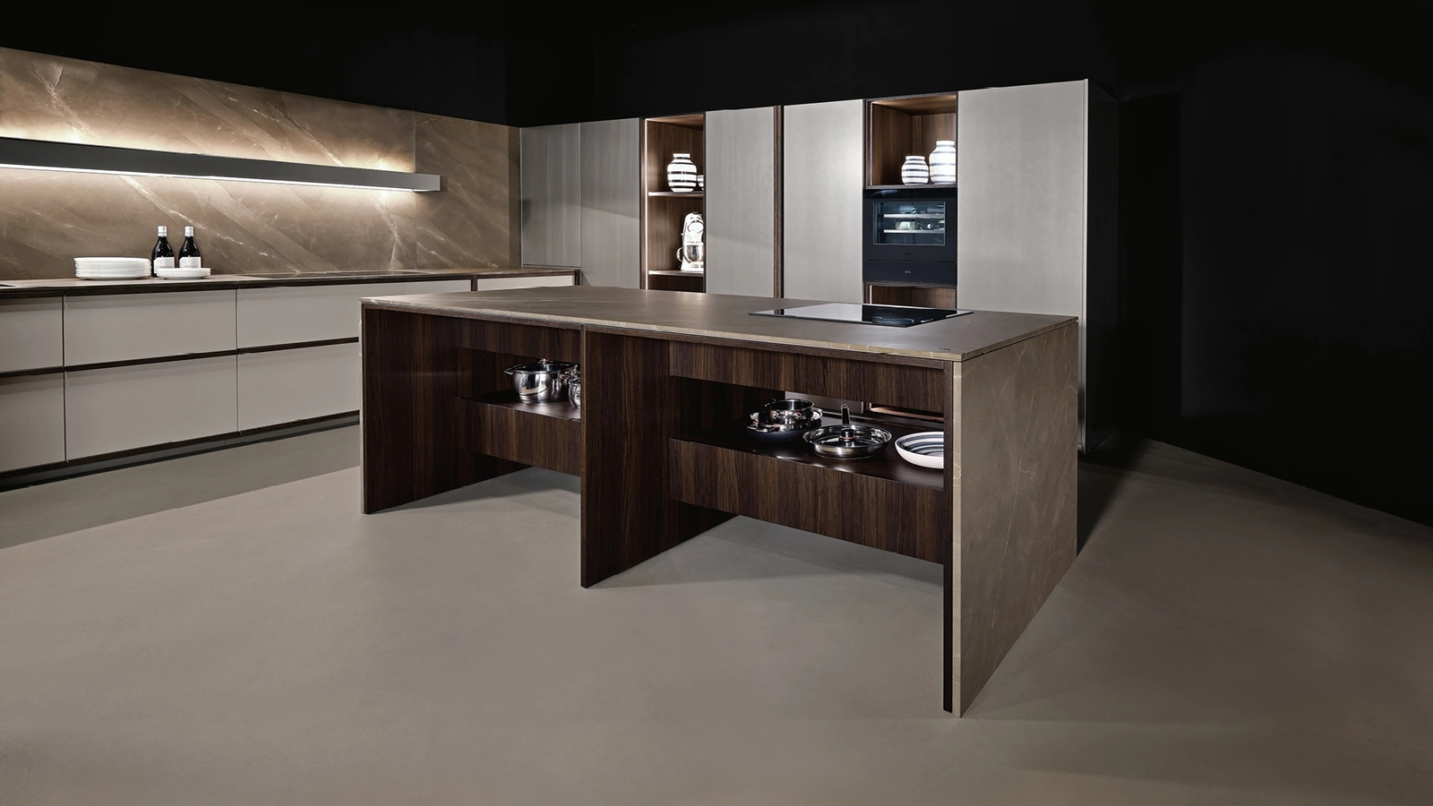 Cucina Design con isola Arena Mass + K table di Maistri