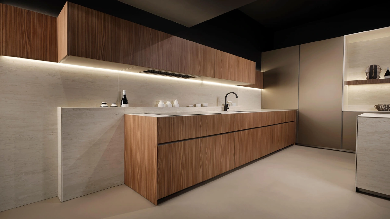 Cucina Design Giza in noce striato di Maistri