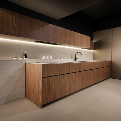 Cucina Design Giza in noce striato di Maistri